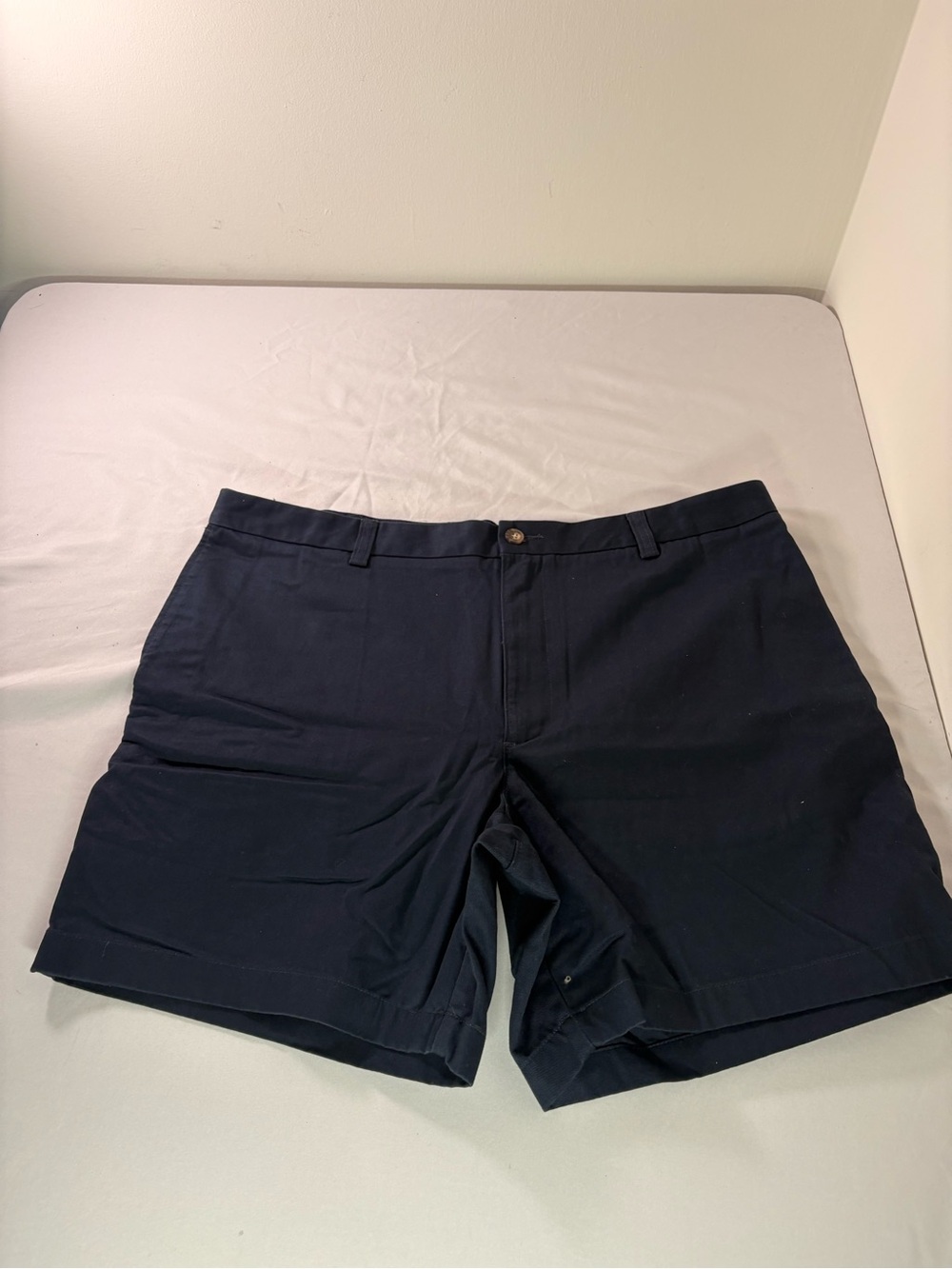 Duluth Trading Co Navy Flat-Front Men's Shorts